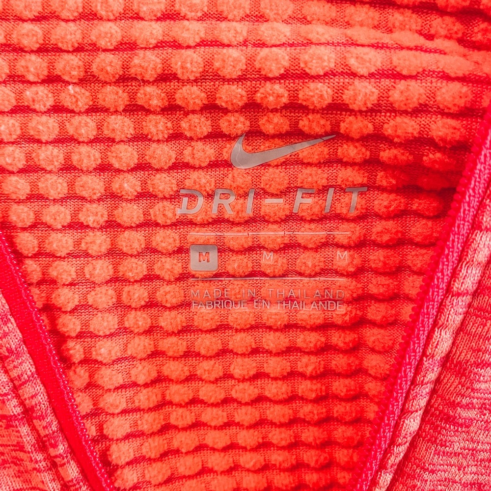 Women’s Nike Half Zip Pullover - Picture 7 of 7
